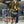 Załaduj obraz do przeglądarki galerii, Metro Messenger Bag Medium - Black